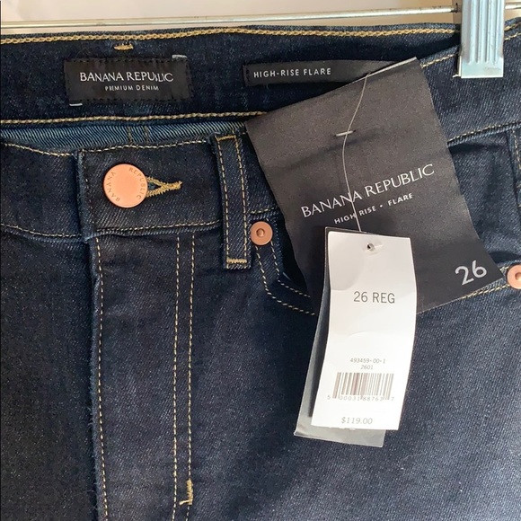 Banana Republic High-Rise Flare Jeans - Picture 4 of 6